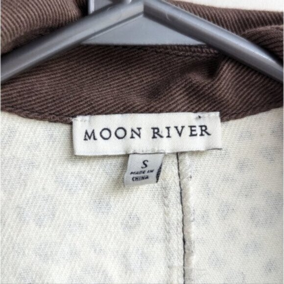 Moon River leopard print long coat - Picture 8 of 10